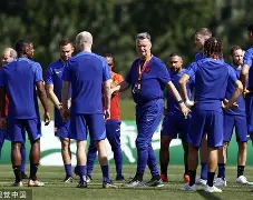 德国国家队备战荷兰,备受球迷关注吗