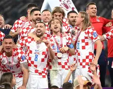 C7-斯洛伐克队取胜土耳其，成为比赛黑马(斯洛伐克球队实力)