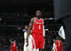 雷霆队球员伤愈复出,队内气氛焕然一新 雷霆队球员伤愈复出,队内气氛焕然一新