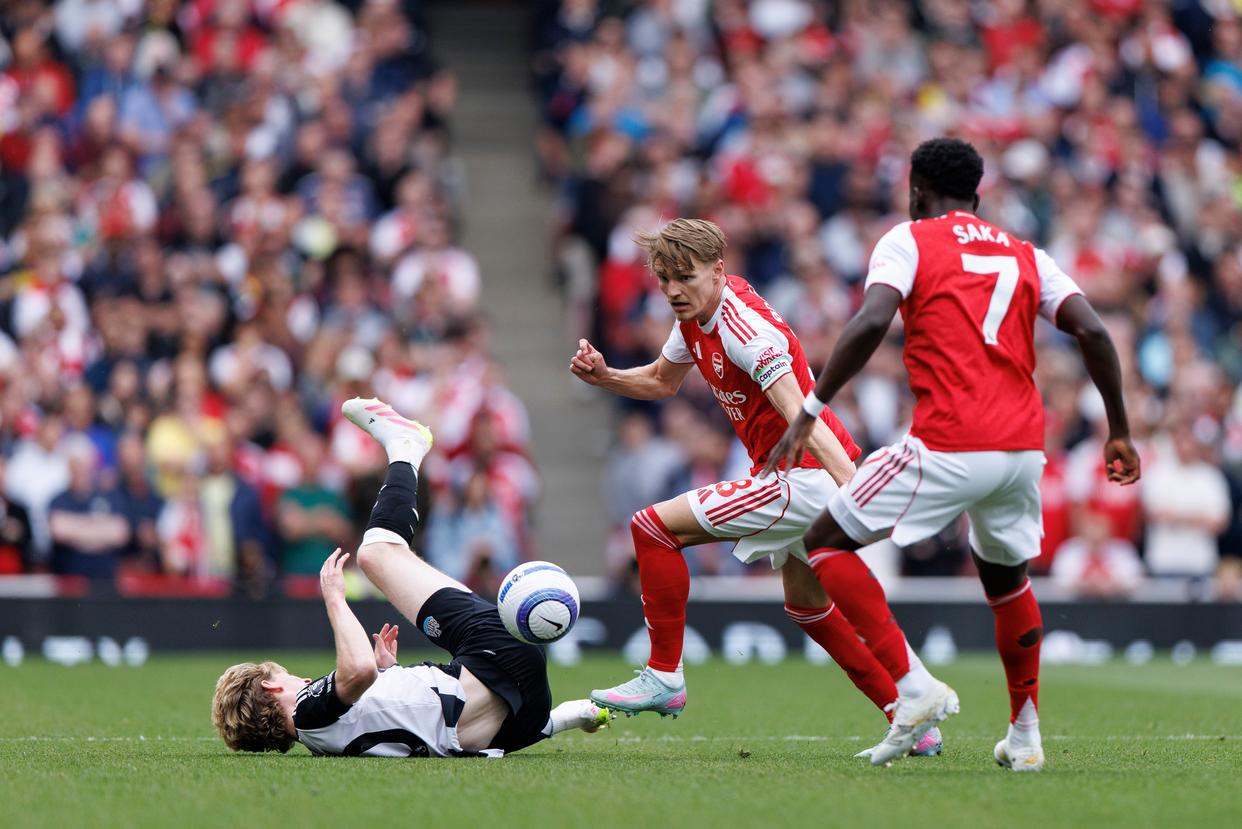 c7-包含阿森納射手取得穩定進球，為球隊屢獲勝利的词条