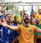 C7-关于艰难晋级泪目庆祝，球员雄心傲视群雄的信息